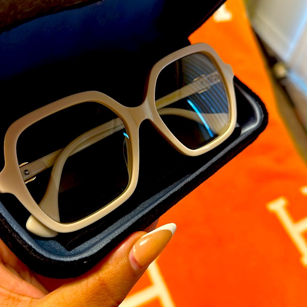 Gucci Ivory Frames